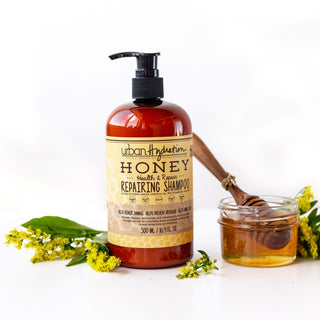 Honey Health & Repair Shampoo Lifestyle